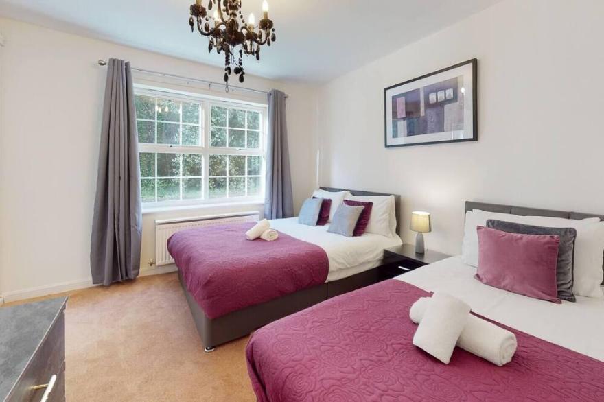 Stunning 2-Bed Apartment in Grays