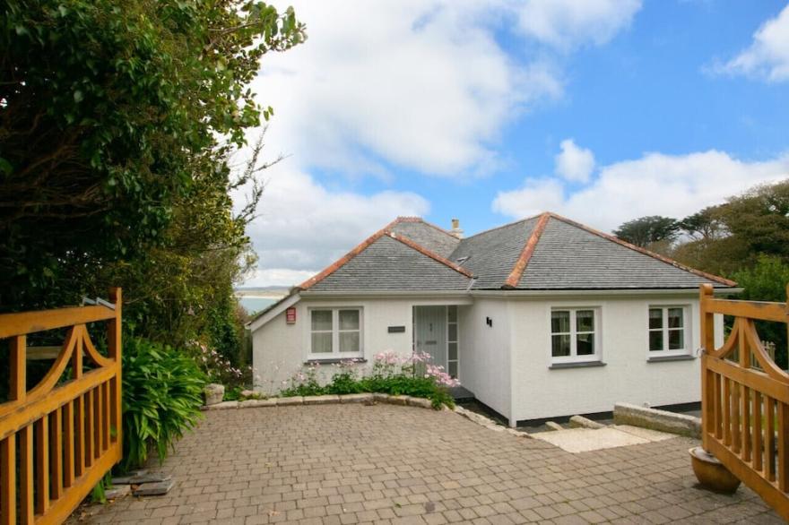 Sandbanks - Three Bedroom House, Sleeps 6
