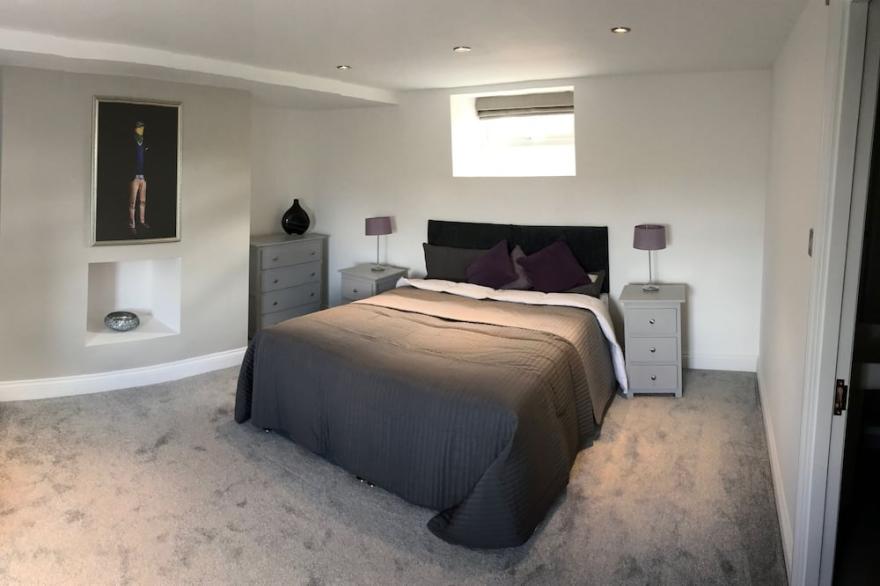 6 Bedrooms | Northumberland Coast | Recently Refurbished