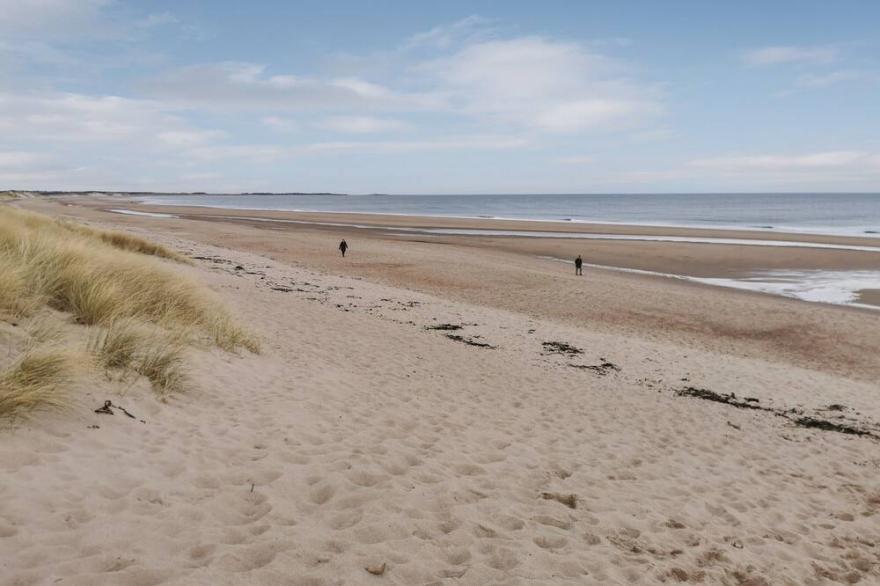 4 bedroom accommodation in Acklington, near Warkworth