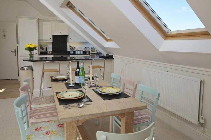 9 PROSPECT HOUSE, family friendly, with pool in Hallsands