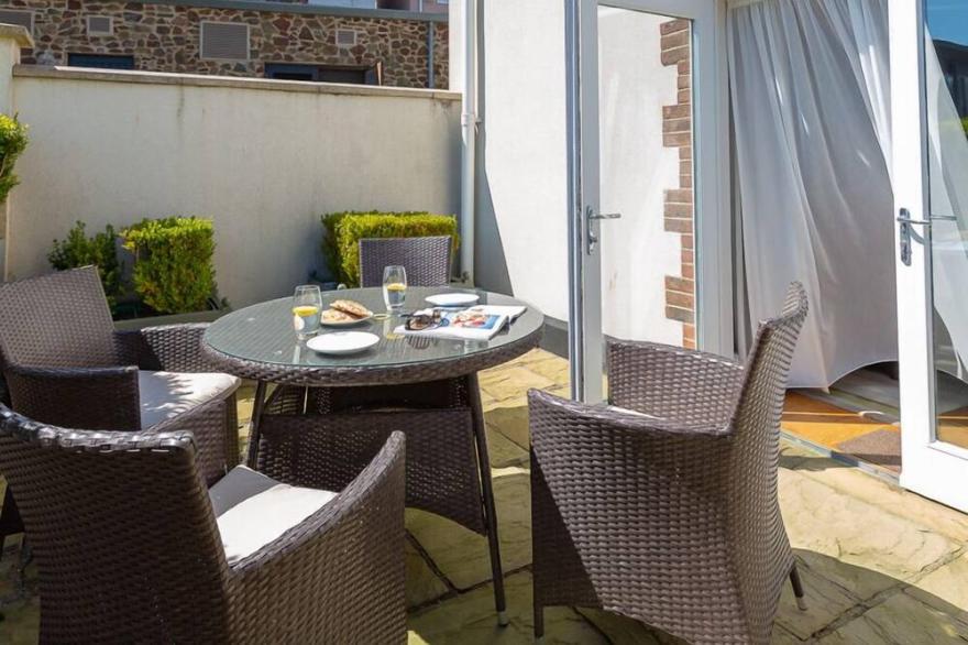 4 DART MARINA, family friendly, with a garden in Dartmouth