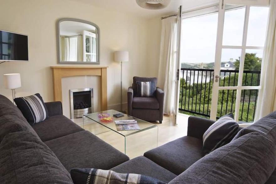 6 COMBEHAVEN, family friendly in Salcombe