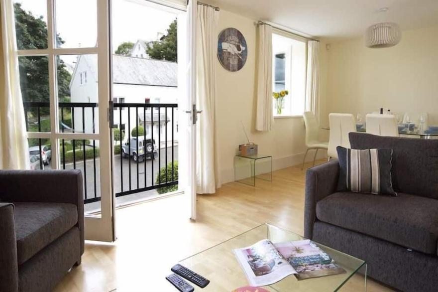 6 COMBEHAVEN, family friendly in Salcombe