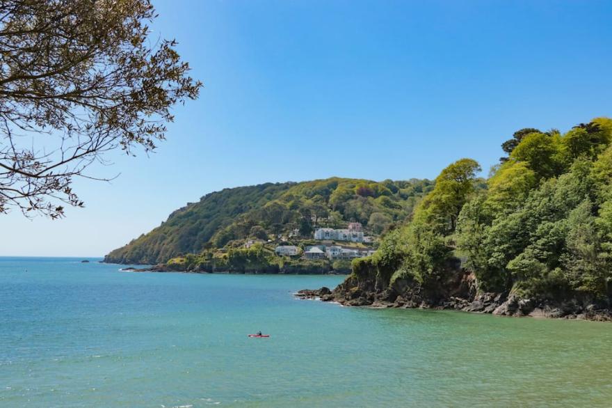 19 BOLT HEAD, family friendly, country holiday cottage in Salcombe