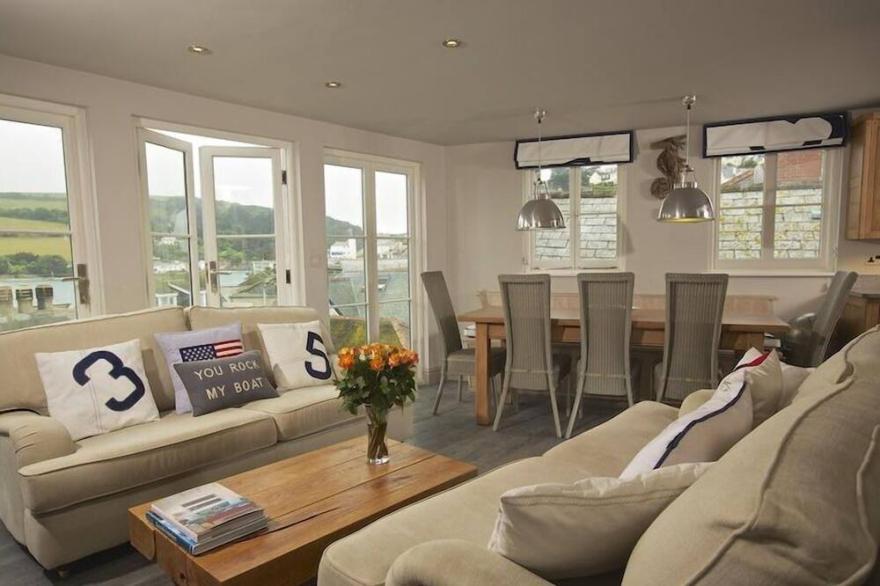 SEAGULL COTTAGE, family friendly, with a garden in Salcombe