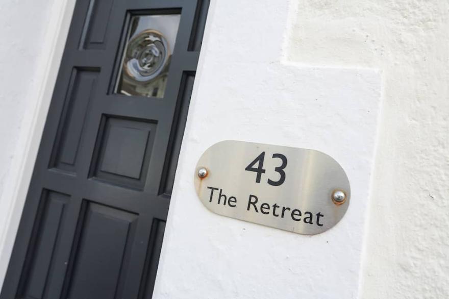THE RETREAT, pet friendly, country holiday cottage in Dartmouth