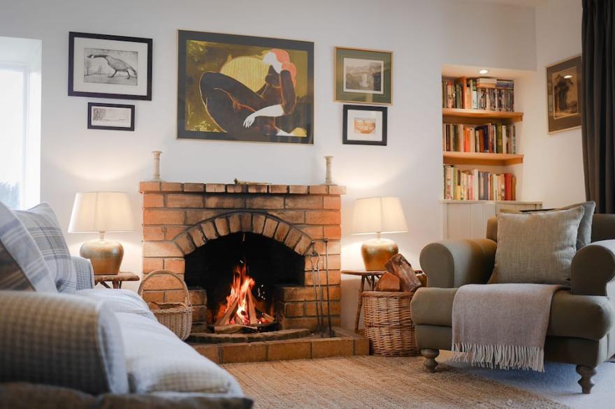Relugas Mill -  a cottage that sleeps 7 guests  in 4 bedrooms