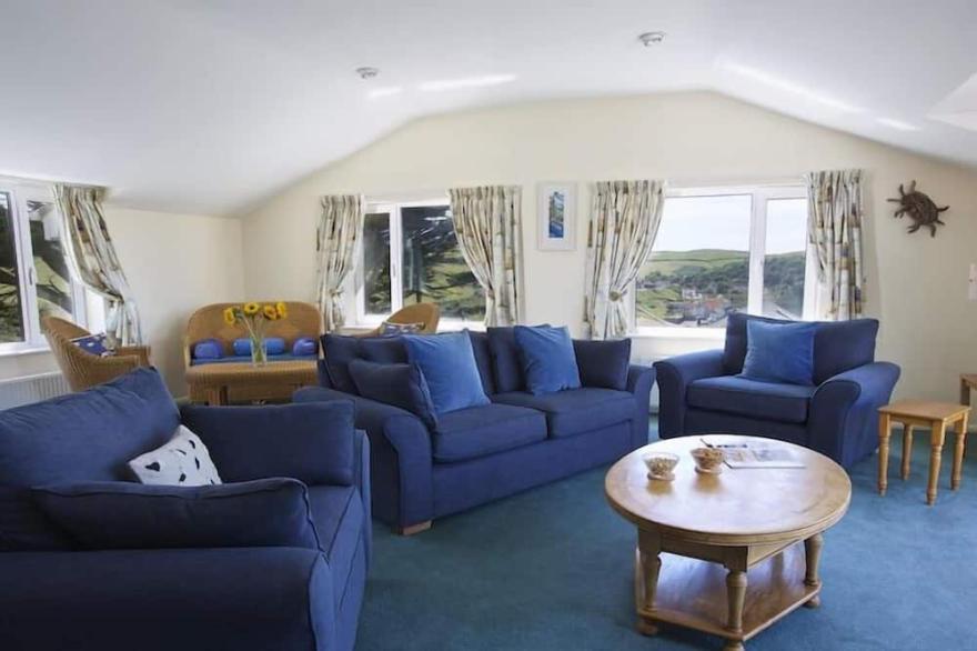 THE LOOK OUT, family friendly, with a garden in Hope Cove