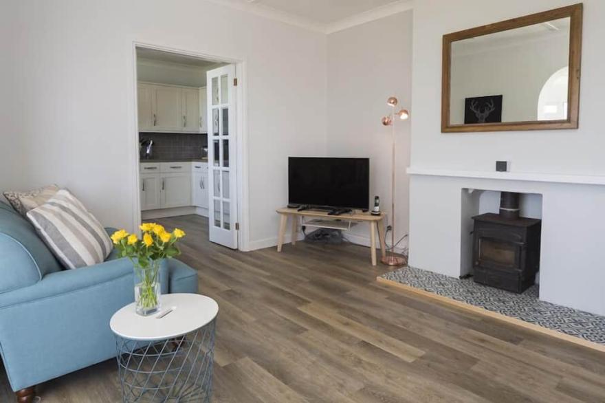 SEASPRAY (BIGBURY-ON-SEA), family friendly in Bigbury-On-Sea