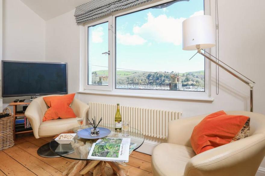 DART VIEWS, pet friendly, with open fire in Dartmouth