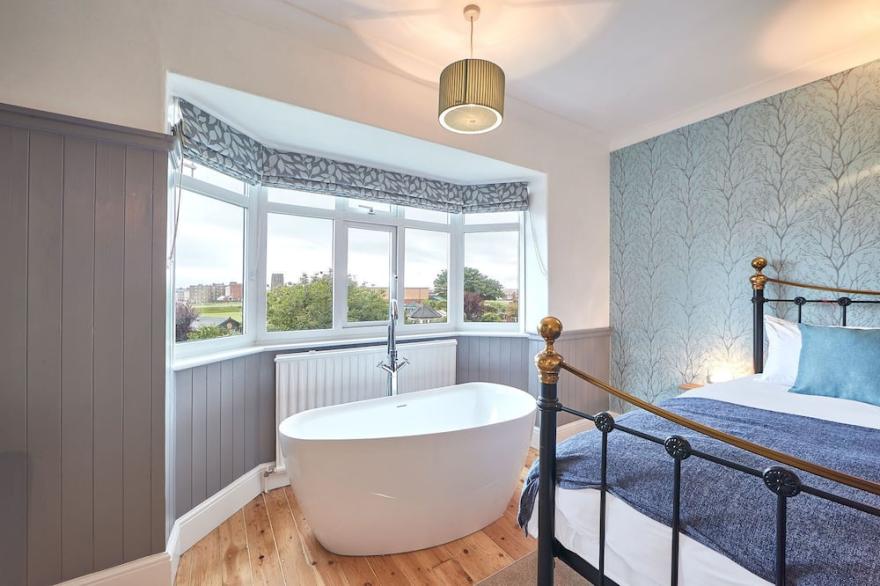 Host & Stay | Puffin House