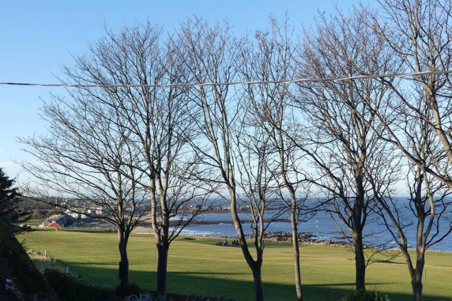 Charming Cottage in North Berwick with Sea Views