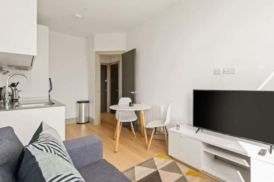 Apartment Harrow Apartments in London Harrow - 2 persons, 1 bedrooms