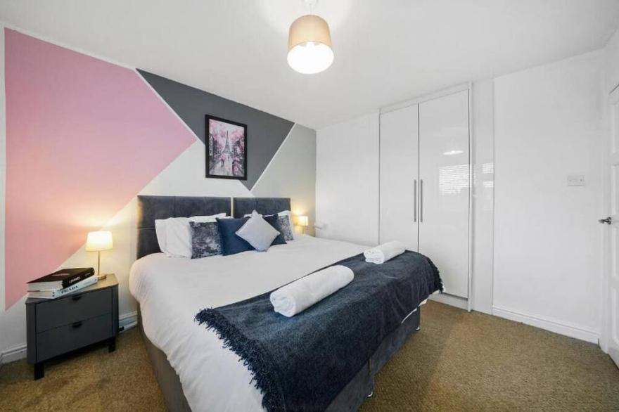 - Large Royal Leamington House Garden - Sleeps 10