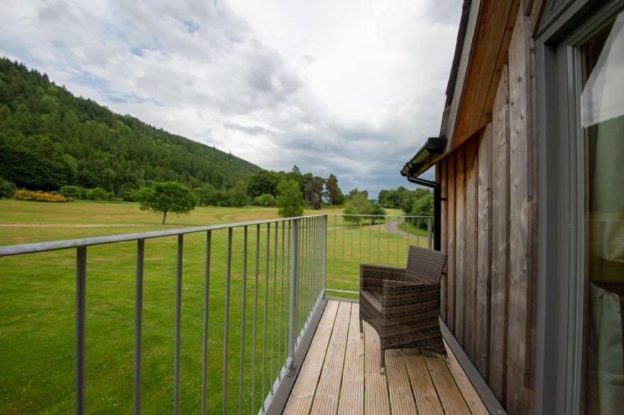 Mains of Taymouth, Kenmore ~ 5* 14 Maxwells - sleeps 2 guests  in 1 bedroom