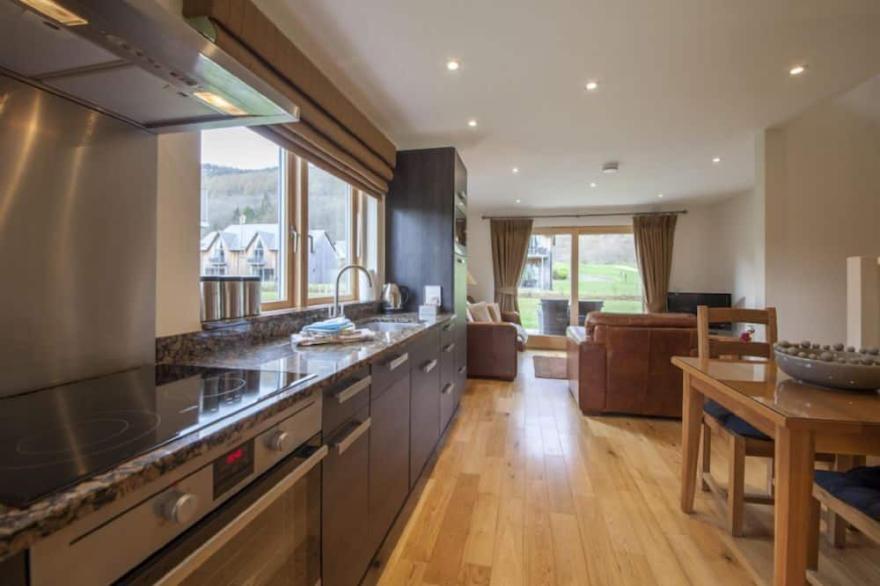 Mains of Taymouth, Kenmore ~ 5* 14 Maxwells - sleeps 2 guests  in 1 bedroom