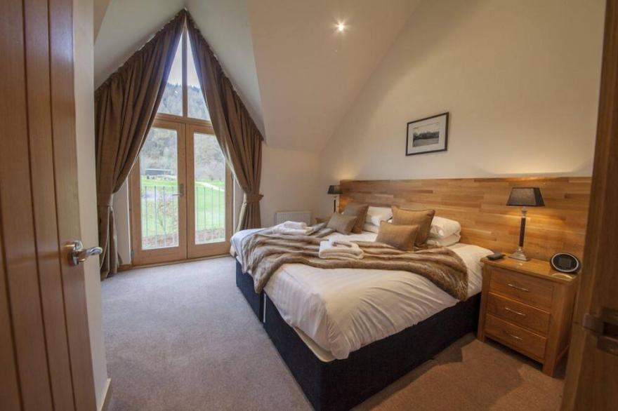 9 Maxwells - sleeps 4 guests  in 2 bedrooms