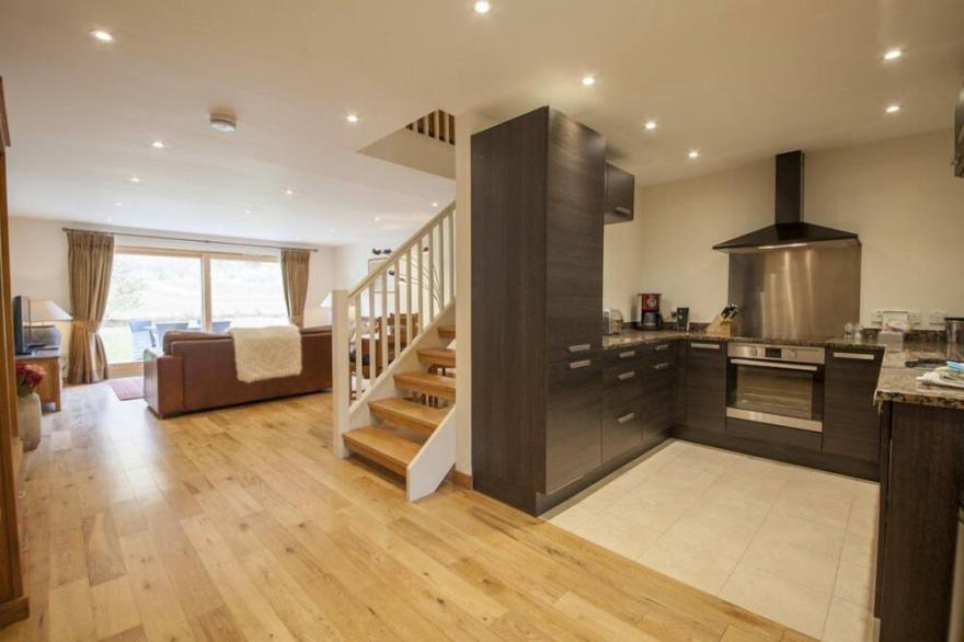 9 Maxwells - sleeps 4 guests  in 2 bedrooms