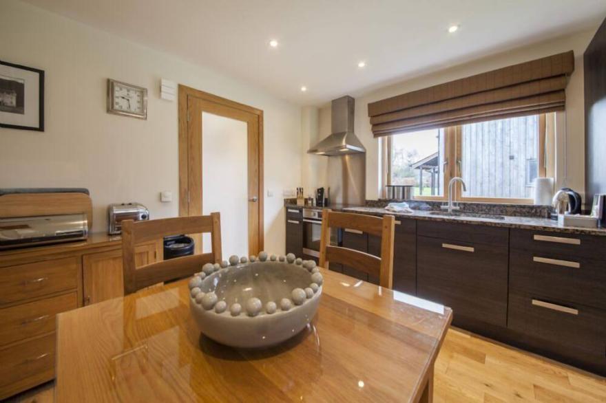 Mains of Taymouth, Kenmore ~ 5* 11 Maxwells - sleeps 2 guests  in 1 bedroom