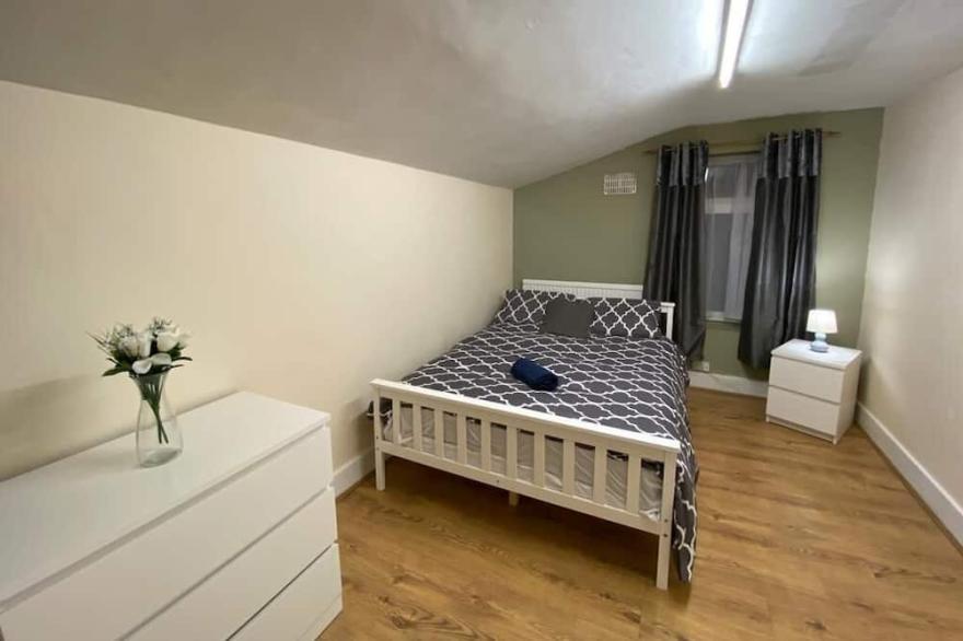 ★Cosy 3 bedrooms house★ | 8mn Walk to train station
