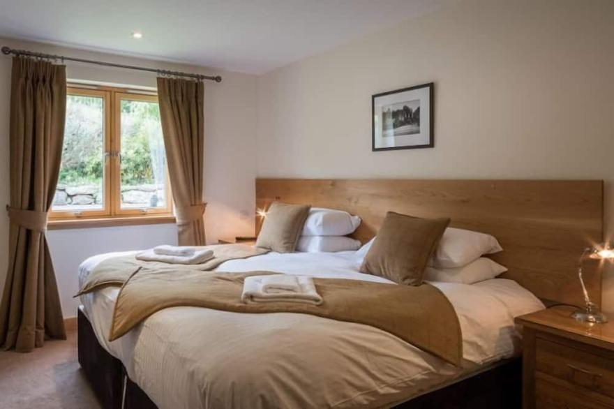 Mains of Taymouth, Kenmore ~ 5* 3 The Gallops - Downstairs property - sleeps 4 guests  in 2 bedrooms