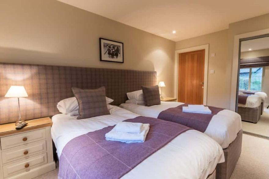 Mains of Taymouth, Kenmore ~ 4* schiehallion, sleeps 6 guests  in 3 bedrooms