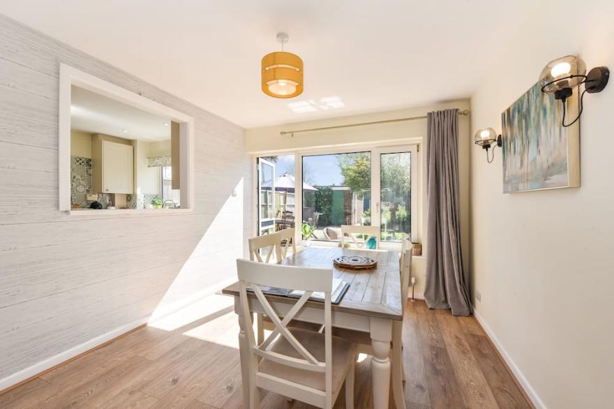 Beachcomber, a stones throw from the sea