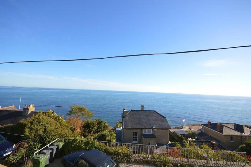 Trelawney -  a cottage that sleeps 6 guests  in 2 bedrooms