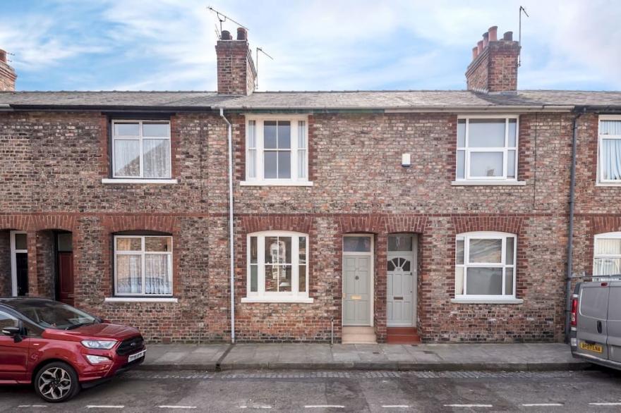 Pass the Keys | Charming Base for 6 Near Bishy Rd