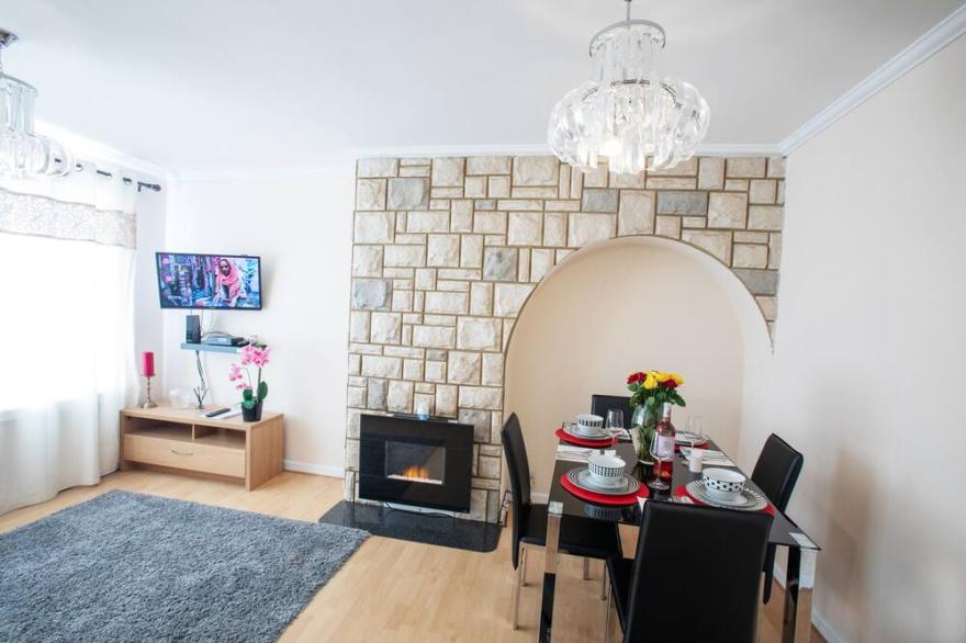 Grand Elite apartment - Dagenham