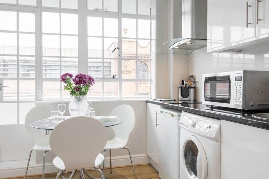 Kensington 1 bedroom Apartments for 3 *FOR LAST MINUTE OFFERS CONTACT US*