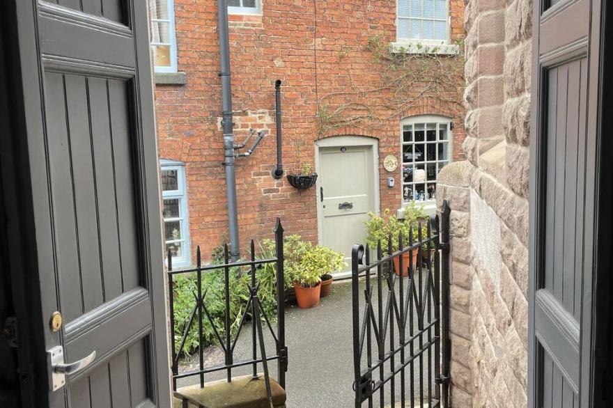 Chapel row 1 luxury cottage in the peaks