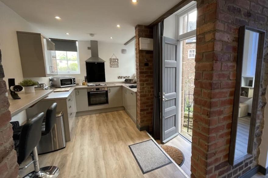 Chapel row 1 luxury cottage in the peaks