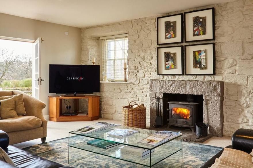 4 bedroom accommodation in Ochtertyre, near Crieff