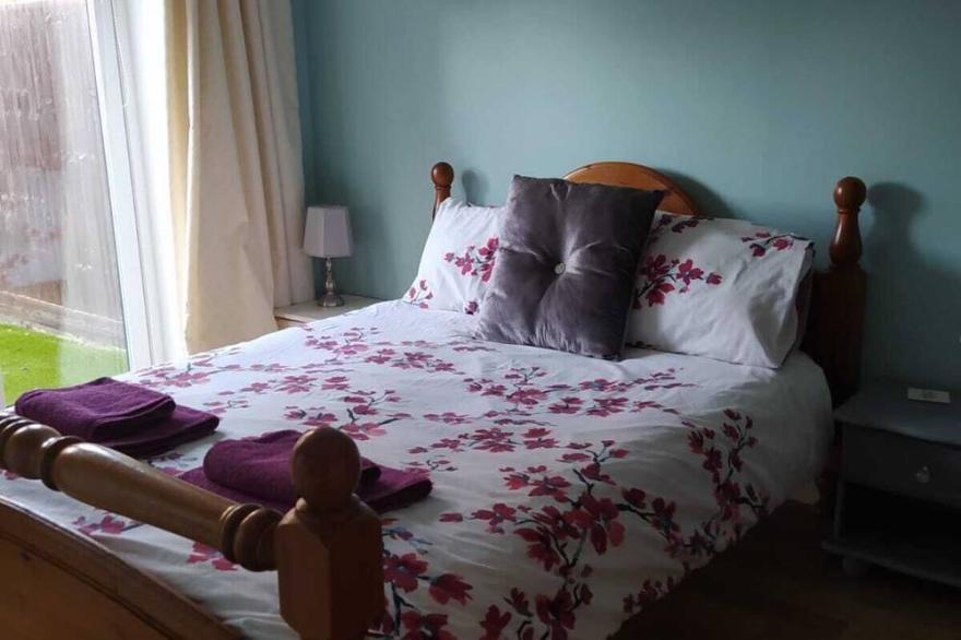 Modern 3 storey town house, surrounded by beautiful Rutland Countryside