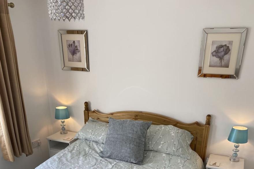 Modern 3 storey town house, surrounded by beautiful Rutland Countryside