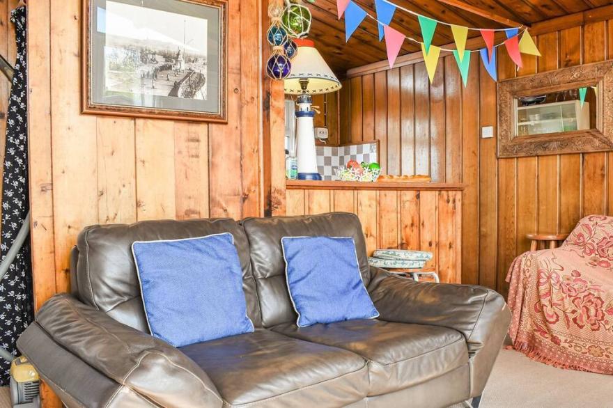 2 bedroom accommodation in Seaton