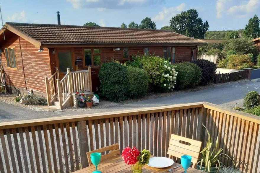 Beautiful lodge with spa hot tub