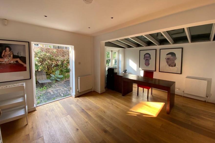 Stunning, stylish contemporary London family home