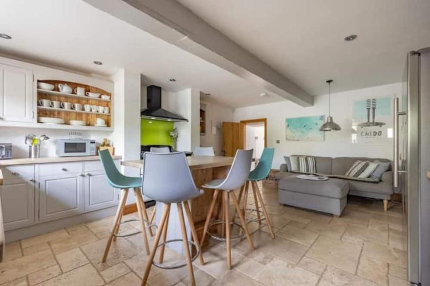 BARGAIN RATES FOR GORGEOUS BARN CONVERSION