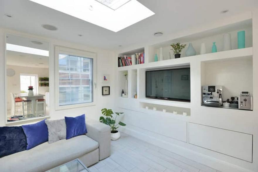 Entire Luxury 2 Bed Townhouse Central London.