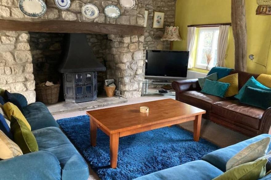 Search No More! You've Found the One! Historic Yorkshire Longhouse Welcomes You