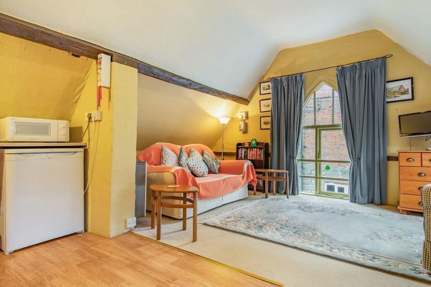 1 bedroom accommodation in Shirley, near Ashbourne