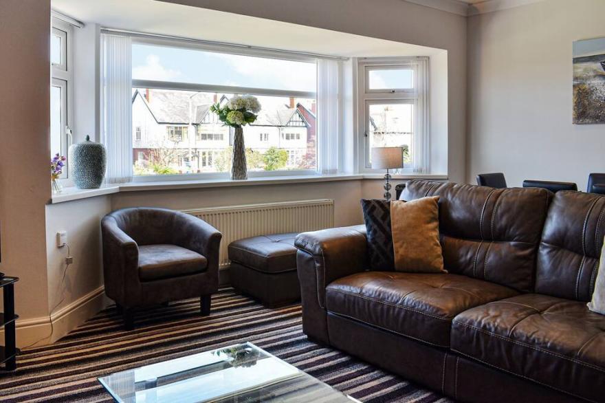 2 bedroom accommodation in Lytham St Annes
