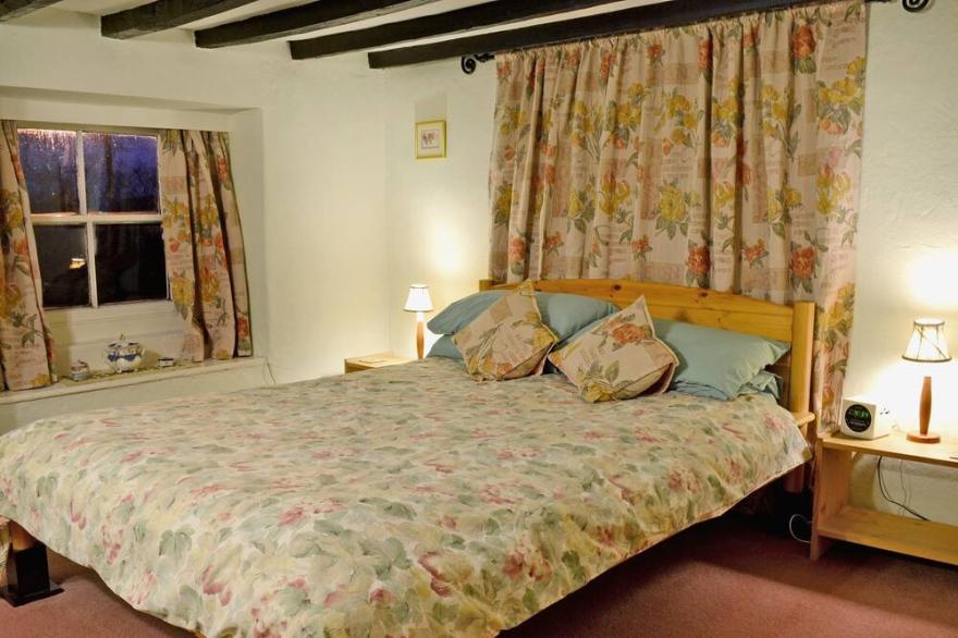 2 bedroom accommodation in Dore, near Sheffield