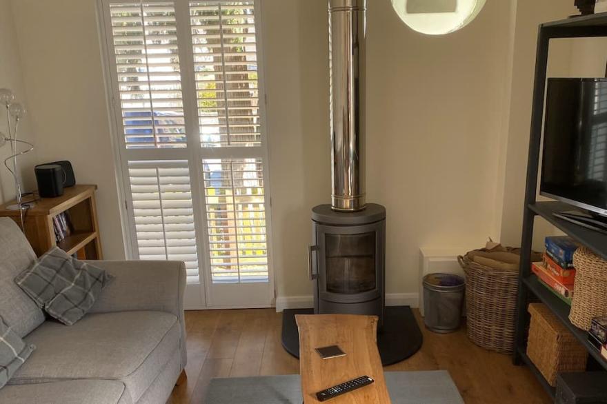 cosy cotswold cottage
