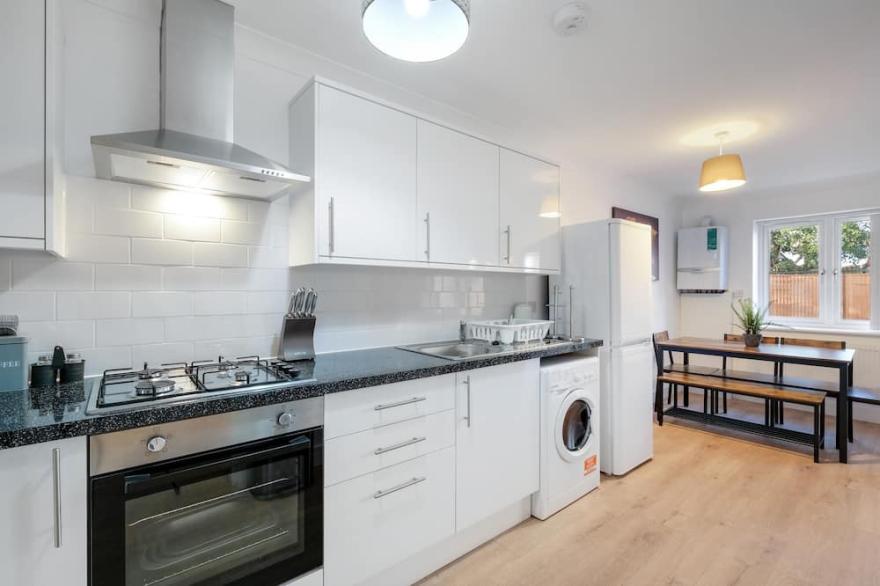 Pinewood 2 Bedroom Apartment 02 By Arista Living