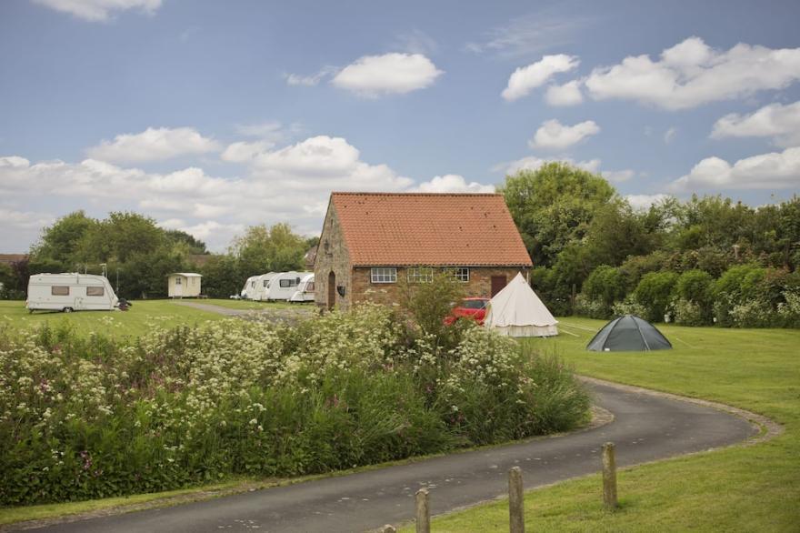 Shepherds Hut for two located on the east yorkshire coast