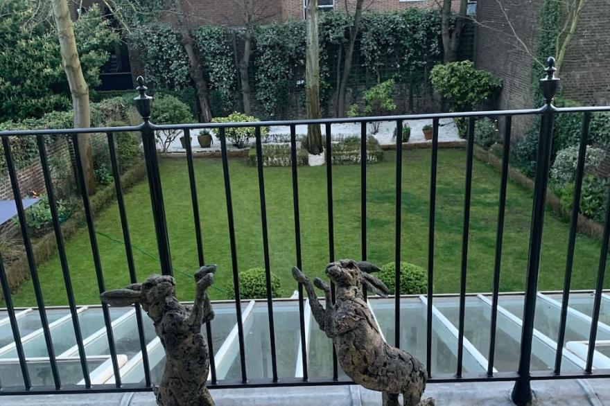 Villa in Central London